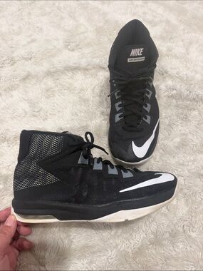 Nike Air Devosion—a Black & White High-Top Basketball Sneakers Kids Boys Size 6